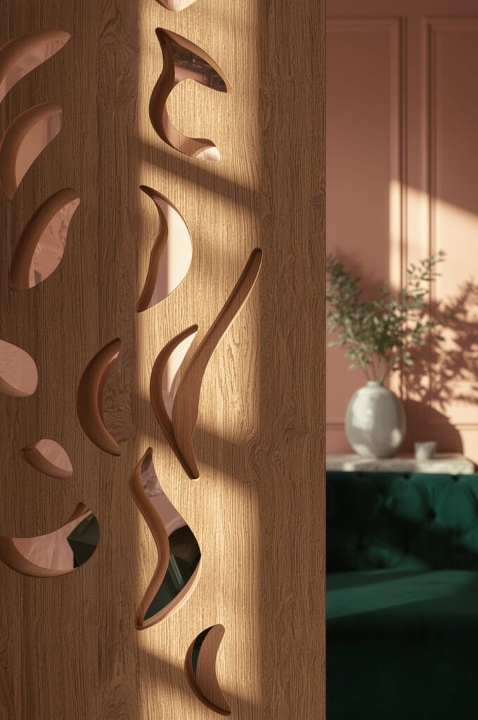 Claustra bois à motifs vagues dans un intérieur moderne et cosy